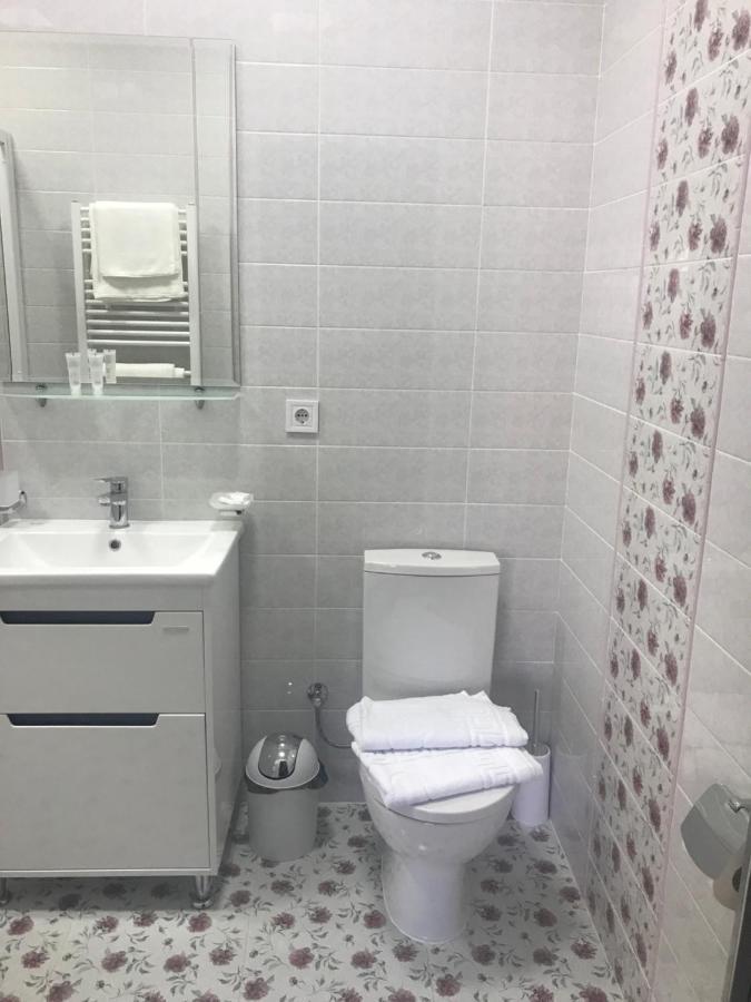 丽乐雅酒店 波利亚纳 外观 照片
